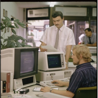 Ralf Klenk, Große Hilfe für kleine Helden, Bechtle AG, Familienunternehmen Stiftung, Gründer, Stiftung, Familie