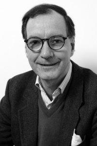 Dr. Nicolai Hammersen, selbständiger Kommunikationsberater und Autor Dr. Nicolai Hammersen, selbständiger Kommunikationsberater und Autor