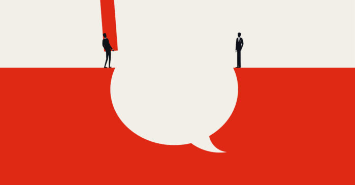 Zwischen Wirtschaft und Gesellschaft herrscht ein Vertrauensproblem. Es braucht die richtige Kommunikation, um den Graben zu überwinden.