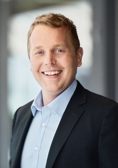 Eine weiße Papierverpackung symbolisiert keine Nachhaltigkeit, ist sich Oliver Freidler sicher. Eine weiße Papierverpackung symbolisiert keine Nachhaltigkeit, ist sich Oliver Freidler sicher.