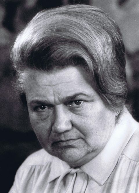 Margarete Underberg wurde durch ihren Mann Emil in die Geheimnisse der Rezeptur eingeweiht. Nach seinem überraschenden Tod 1958 übernimmt sie die Unternehmensführung.