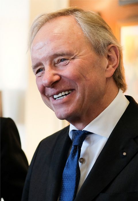 Geladener Gast für das Unternehmergespräch beim Treffen der Mitherausgeber des „wir“-Magazins: Dr. Helmut Rothenberger. Geladener Gast für das Unternehmergespräch beim Treffen der Mitherausgeber des „wir“-Magazins: Dr. Helmut Rothenberger.