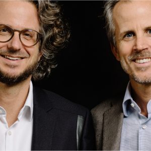 Brüder und Co-CEOs: Daniel (links) und Andreas Sennheiser leiten das gleichnamige Unternehmen in dritter Generation.